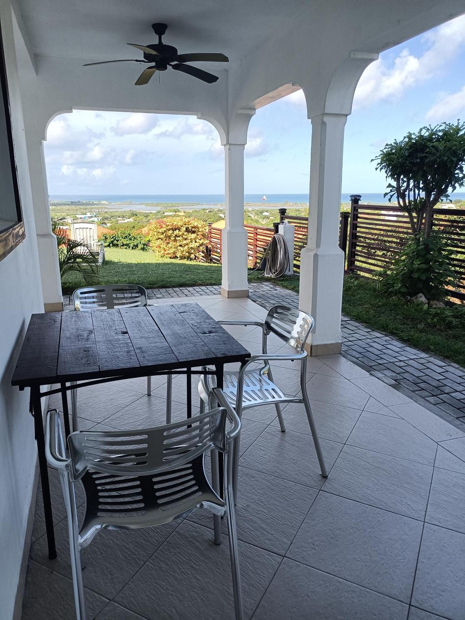 Holiday Home Belvedere Dickenson Bay Room photo
